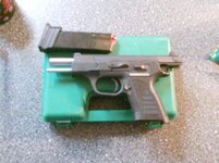 gun1.jpg