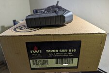 Tavor SAR-B16 box.jpg