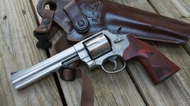 Smith-and-Wesson-629-Deluxe-13-800x449.jpg