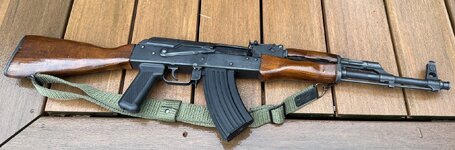 zptI4SS.jpg
