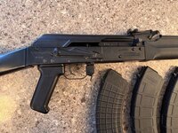 33LBfuD0.jpeg