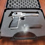 Desert Eagle 2.jpg