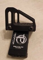 the-elusive-predator-mrds-mount-v0-72sfh7oqfkib1.jpg