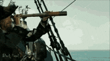 jack-sparrow-looking-glass.gif