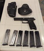 safariland_sig_grip_magazines.jpg