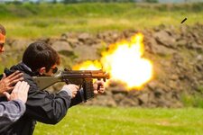 GUNS3521-M.jpg