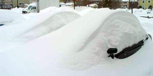 Cars-buried-in-snow.jpg