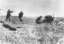 Jew_Killings_in_Ivangorod_(1942).jpg