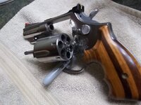 Smith and Wesson 66-2 002.JPG