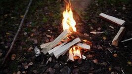 burning-fire-campfire-camp_rigiborug_thumbnail-small01.jpg