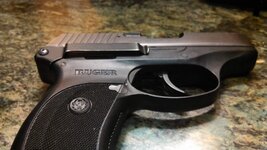 Ruger LC9 clip.jpg