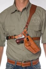 leather-chest-holster-guides-choice-leather-chest-holster-4_grande.jpg