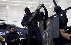 TNW gun in Mexico.jpg