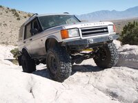 land-rover-discovery-lifted-2.jpg