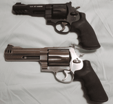 revolvers-png.png