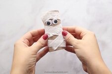 Mummy-Toilet-Paper-Roll.jpg