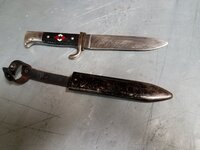Hitler Youth Knife.jpg