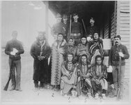Eight_Crow_prisoners_under_guard_at_Crow_agency,_Montana,_1887_-_NARA_-_531126.jpg