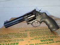 Smith and Wesson .357 Magnum.jpg