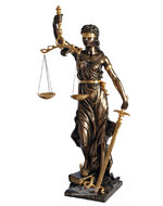 Large-Lady-Justice-45.jpg