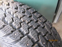 snow tires 004.JPG
