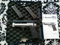 Beretta 96FS 40 cal.jpg