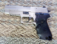 2. P220 Elite Stainless.png
