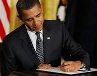 obama-signs-executive-order2.jpg