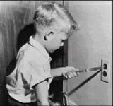 Boy_knife_socket.jpg