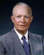 220px-Dwight_D._Eisenhower%2C_official_photo_portrait%2C_May_29%2C_1959.jpg