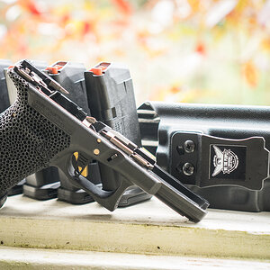 Glock-4.jpg