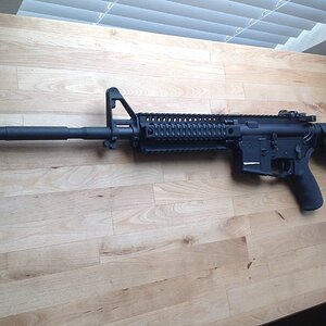 Colt 6920 M4 Carbine 5.56x45 selling for $1000