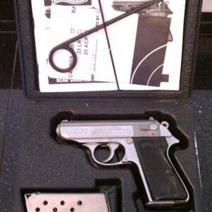 Walther PPK 1.jpg