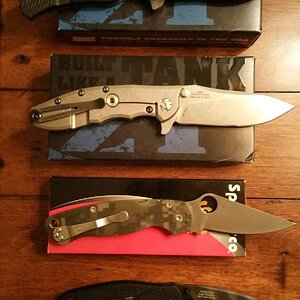 Knives 2.jpg