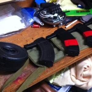 gun mags.jpg