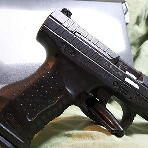 p4TtJbL.jpg