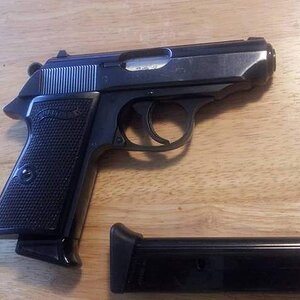 walther2.jpg