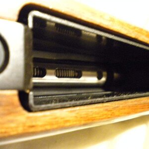 ruger m77 inside chamber.jpg