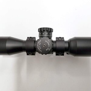 nikonp223a.jpg