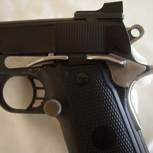 Gun sale 026.jpg
