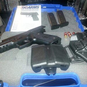 Sig Sauer p5.jpg