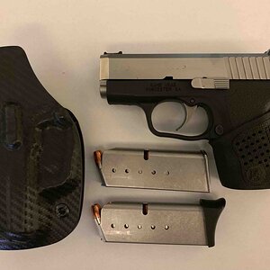 Kahr CM9.jpeg