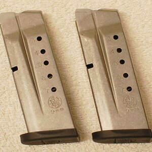 M&P Shield 9mm (7).JPG
