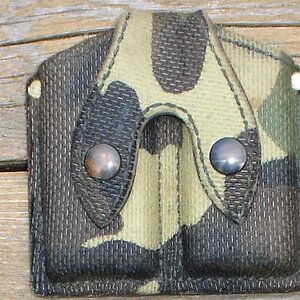 26-TexShoemakercamomagpouch.jpg