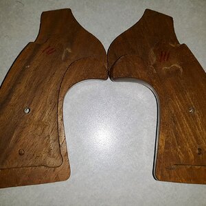 Revolver grips 2.jpg