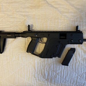 krissvector22lr_1.jpg