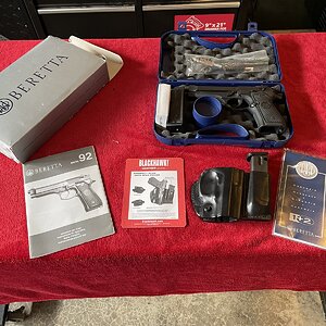 beretta92.7th.jpg