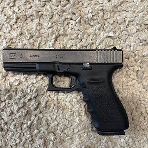 glock21.jpg
