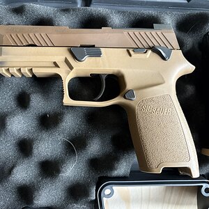 p320-3.JPG