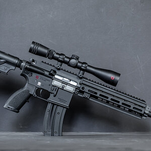 right.jpg